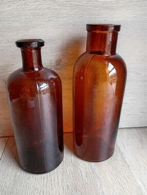 Antique Amber Glass Bottles Apothecary Medicine Bottles 20 & 16 Ozs